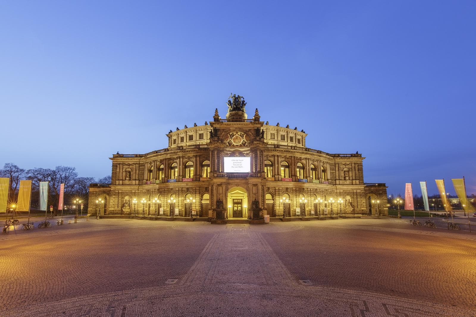 La traviata in der Semperoper Dresden
