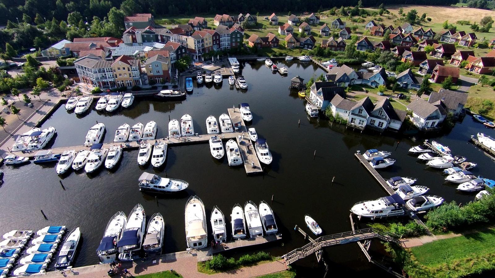 Yachthafen Marina Wolfsbruch
