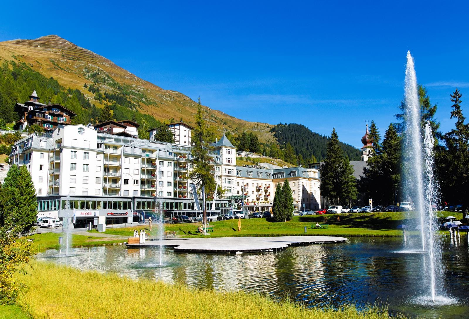 Hotel Seehof Davos von Außen