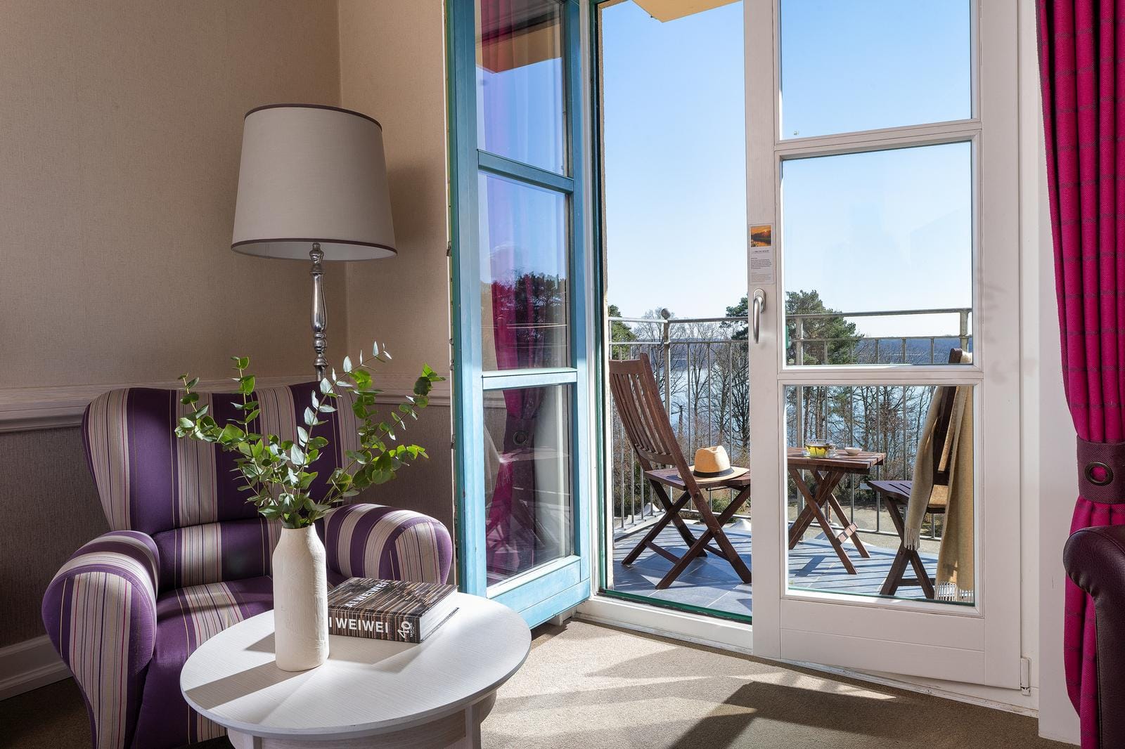 Komfortables Zimmer mit Balkonblick Precise-Hotel-Bad-Saarow