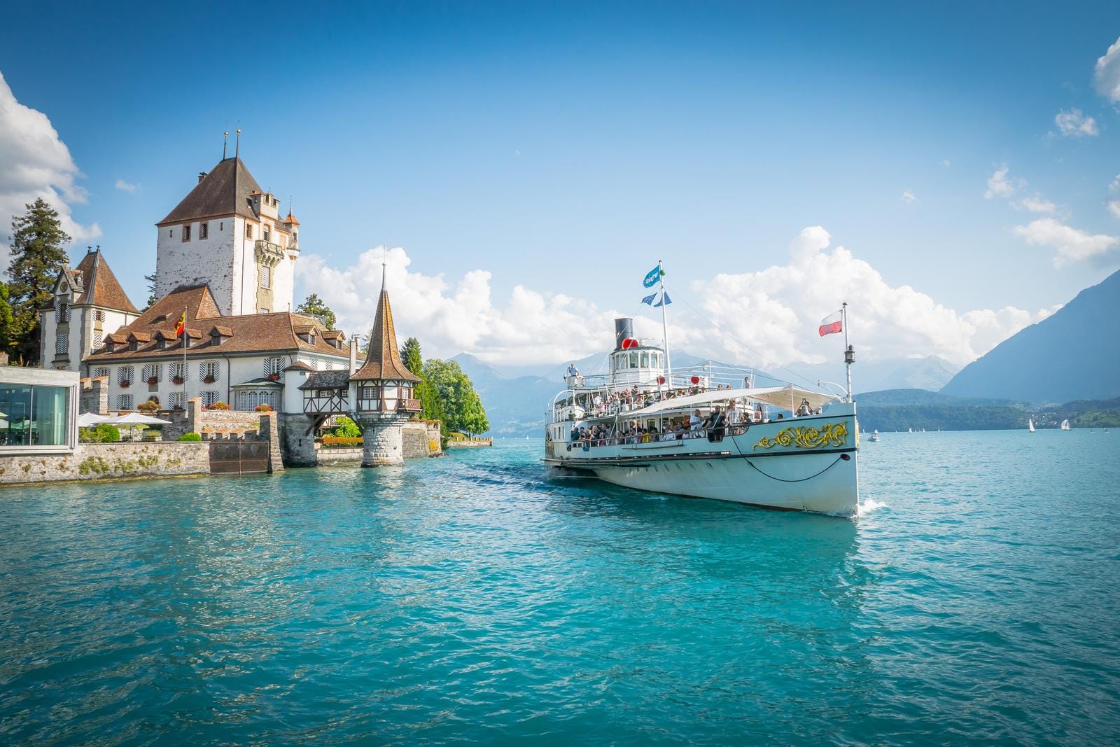 Oberhofen - Nostalgieschifffahrt Interlaken-Thun