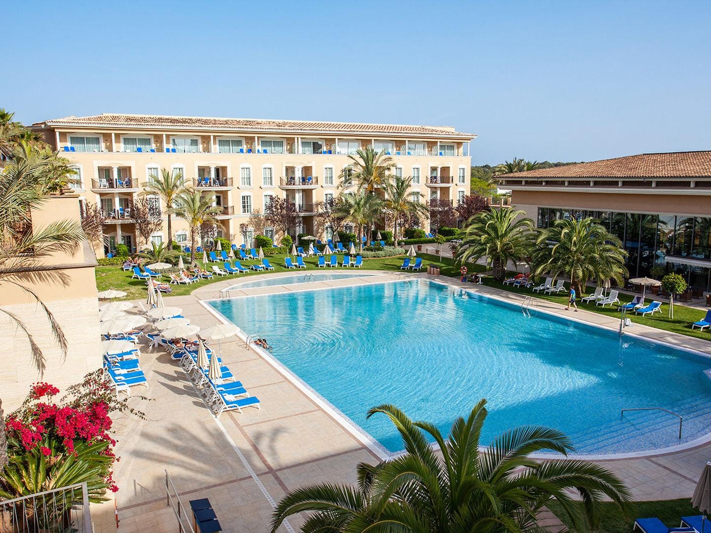 Grupotel Playa de Palma Suites Spa auf Mallorca Außenpool
