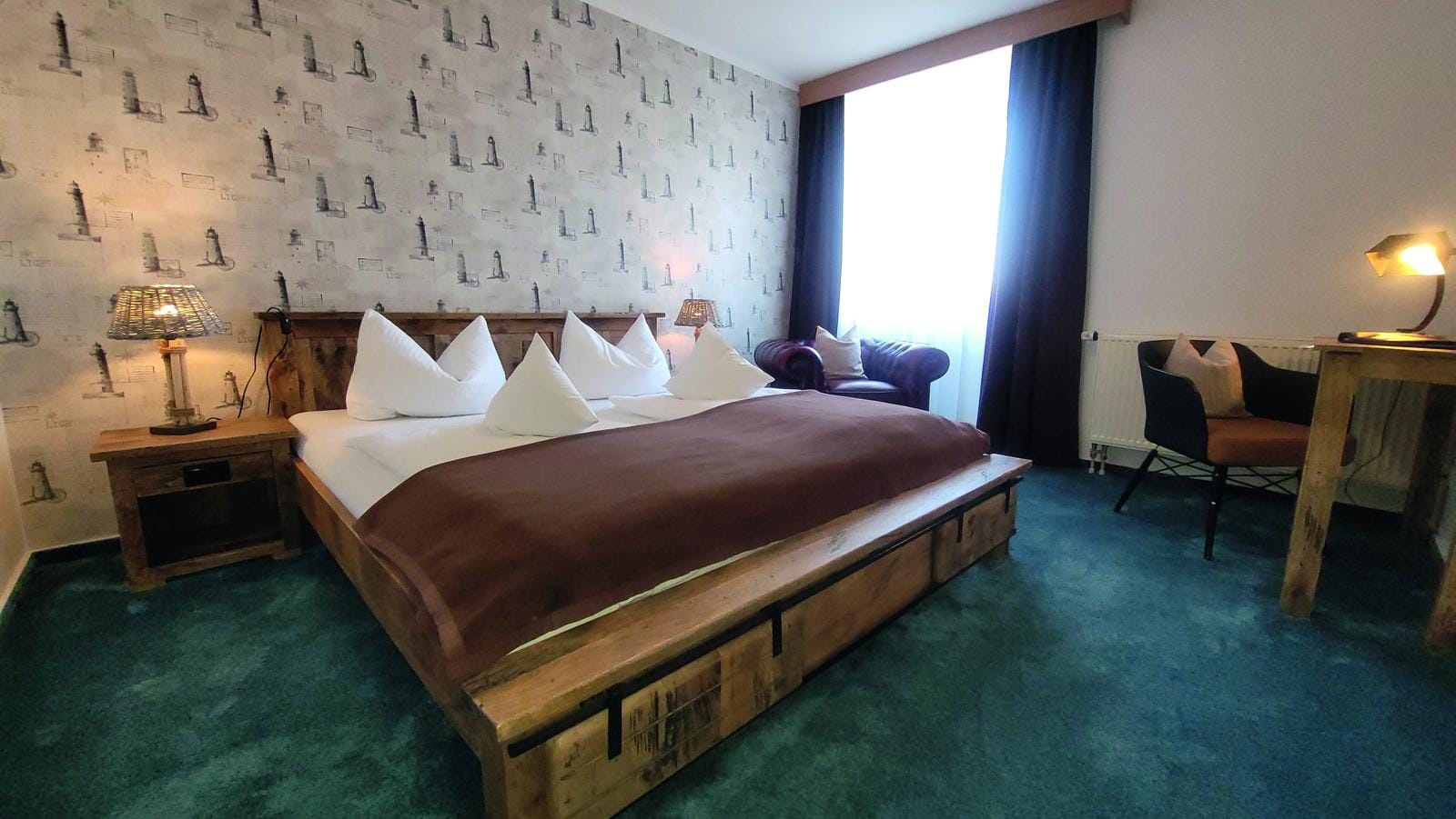 Gemütliches Hotelzimmer , rustikales Design