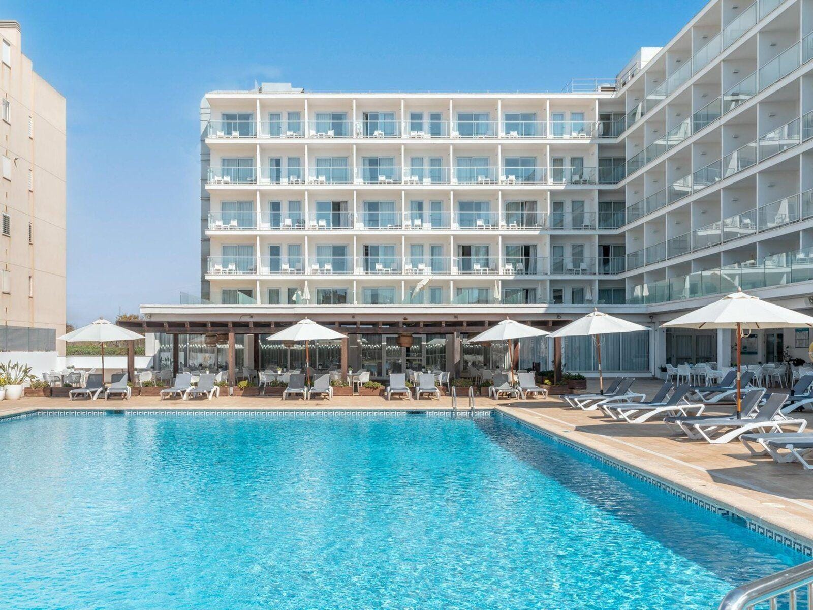 Hotel Alua Leo Pool