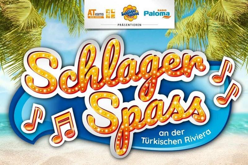 Buntes Schlager-Plakat mit Palmen, Strand und Noten an der Türkischen Riviera.