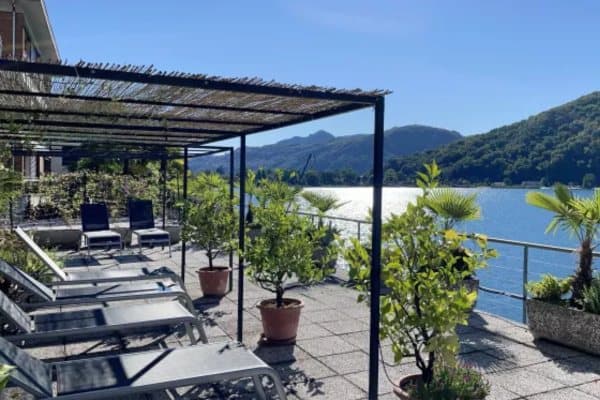 Hotel Schweiz Tessin Lago Maggiore Sommer – Hotel Tresa Bay Außenansicht, Ponte Tresa