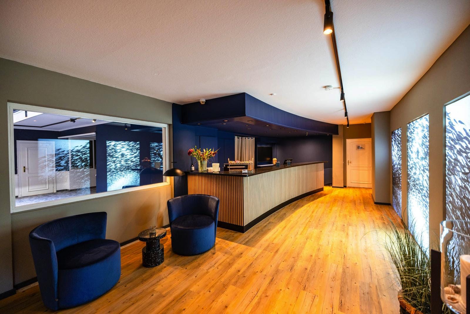 Moderne Hotel-Lobby THE OCEANs Hotel