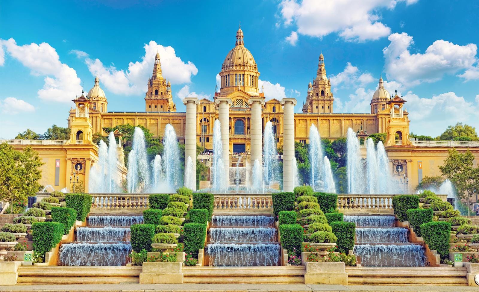 Spanien - Costa Dorada - Barcelona Brunnen vor dem Nationalpalast