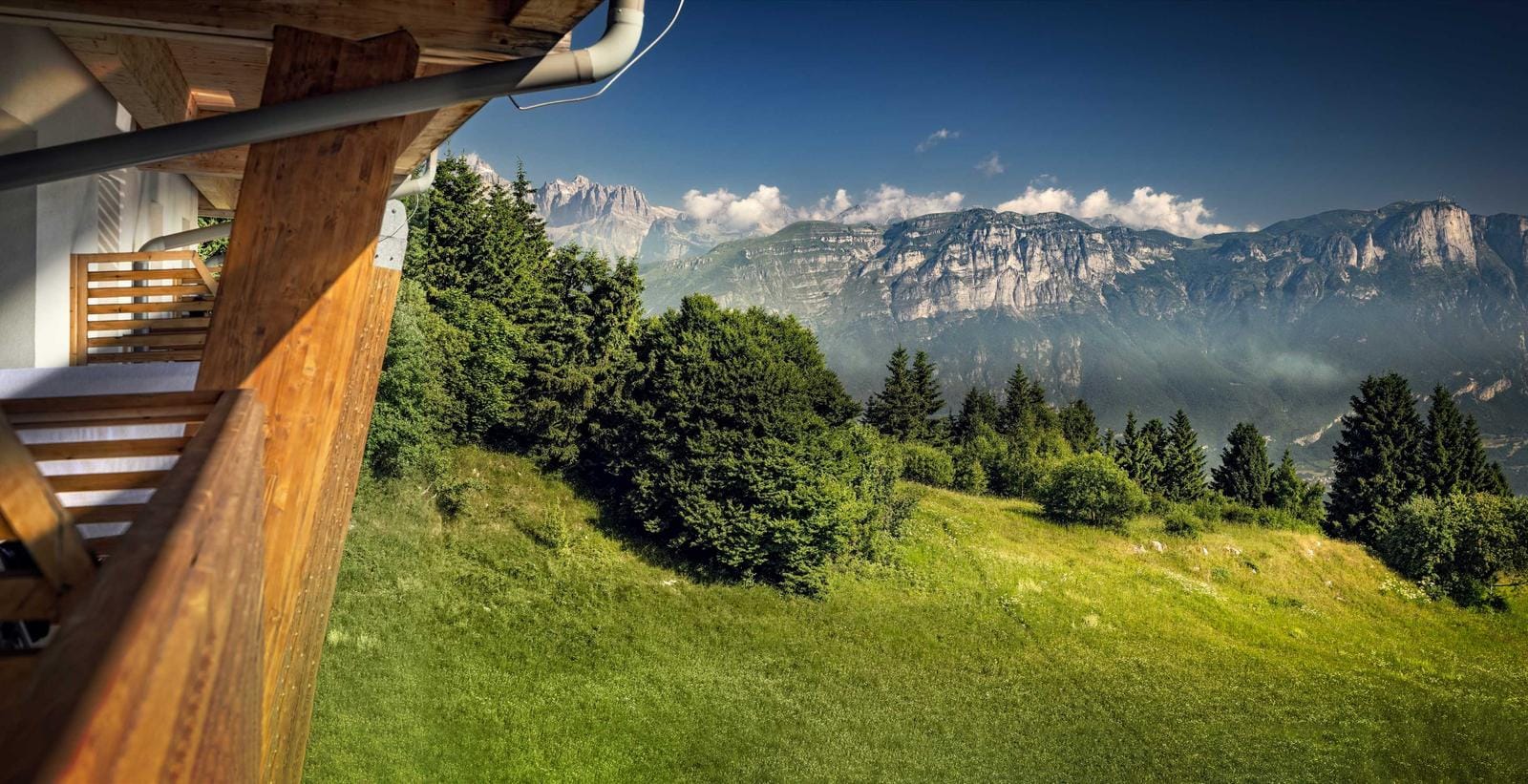Hotel Brenta Dolomites_Aussicht_auf_die_Berge