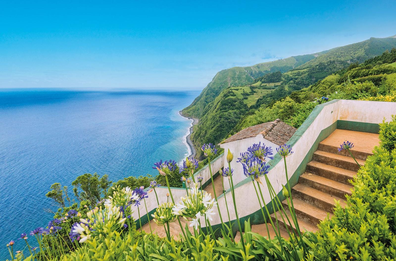 Portugal - Azoren - KĂĽste-bei-Nordeste