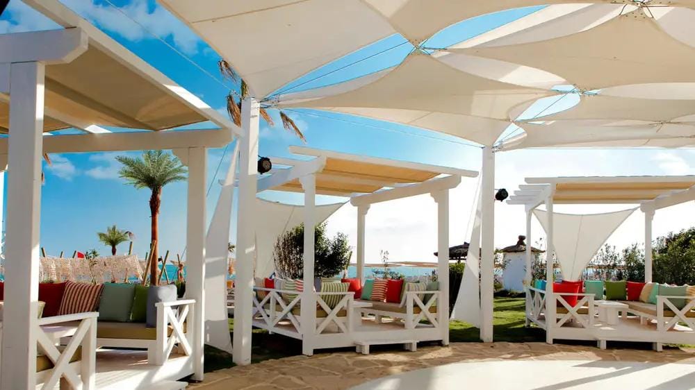 Selectum Family Resort Belek Außenbereich Liegen